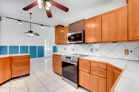 4752 Riverine Drive Jacksonville FL 32210