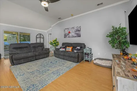 24 Squirrel Place Palm Coast FL 32164