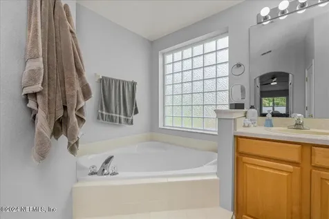 24 Squirrel Place Palm Coast FL 32164