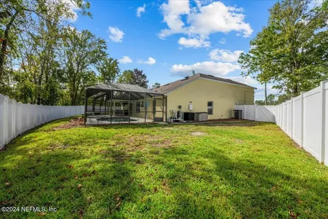 24 Squirrel Place Palm Coast FL 32164