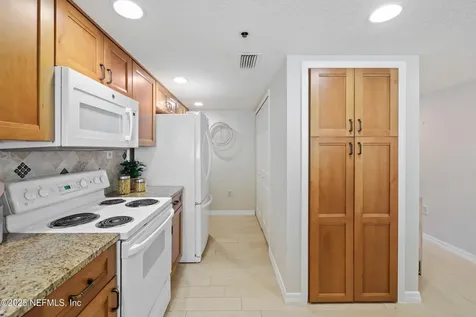 159 Marine Street St. Augustine FL 32084