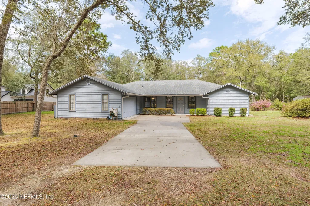 4334 Chokeberry Road Middleburg FL 32068