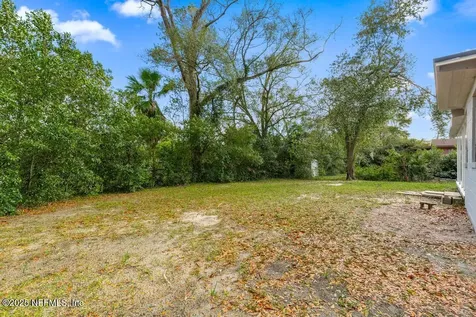 7939 Denham Road E Jacksonville FL 32208