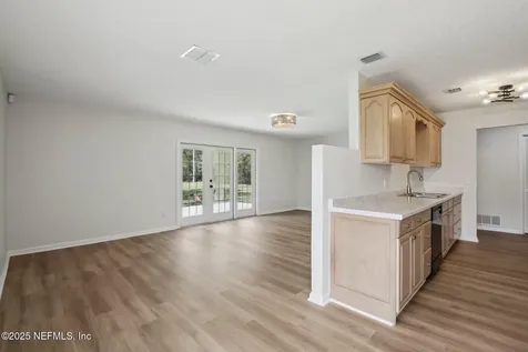 8138 Westport Road Jacksonville FL 32244