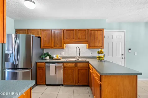 10390 Deerfoot Lane N Jacksonville FL 32257