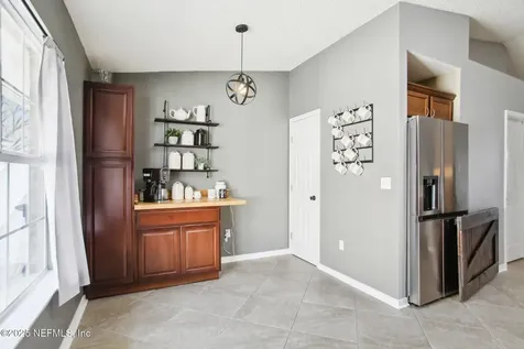 1832 Creekview Drive Green Cove Springs FL 32043