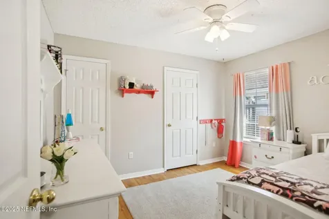 1832 Creekview Drive Green Cove Springs FL 32043