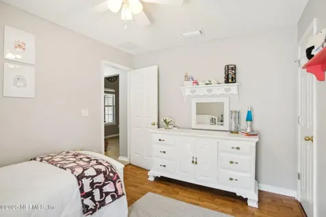 1832 Creekview Drive Green Cove Springs FL 32043