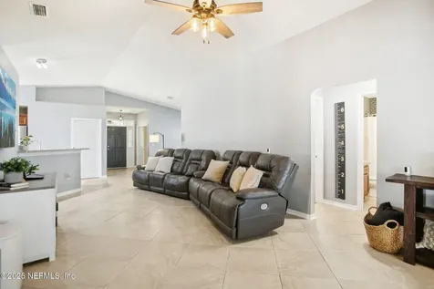 1832 Creekview Drive Green Cove Springs FL 32043