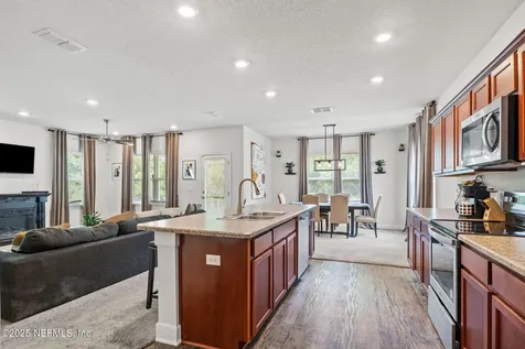 9985 Redfish Marsh Circle Jacksonville FL 32219