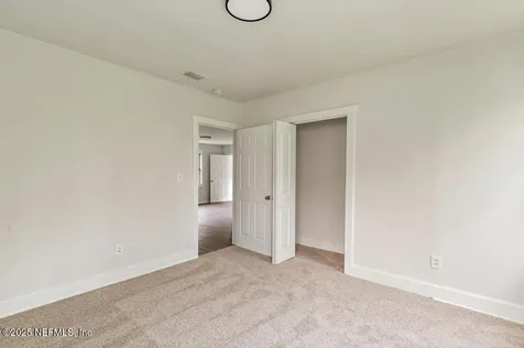 1094 Woodstock Avenue Jacksonville FL 32254