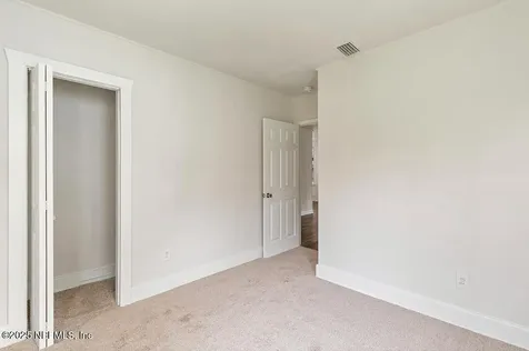 1094 Woodstock Avenue Jacksonville FL 32254