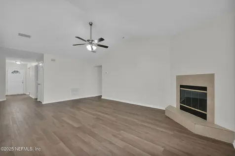 2534 Sandhaven Court Green Cove Springs FL 32043