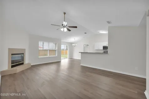 2534 Sandhaven Court Green Cove Springs FL 32043