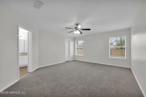2534 Sandhaven Court Green Cove Springs FL 32043