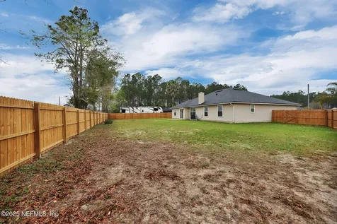 2534 Sandhaven Court Green Cove Springs FL 32043
