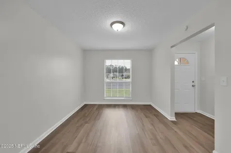 2534 Sandhaven Court Green Cove Springs FL 32043