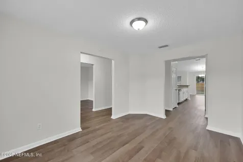 2534 Sandhaven Court Green Cove Springs FL 32043