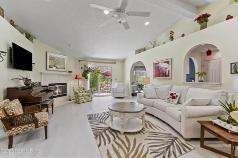 4410 Hunters Haven Lane E Jacksonville FL 32224