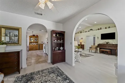 4410 Hunters Haven Lane E Jacksonville FL 32224