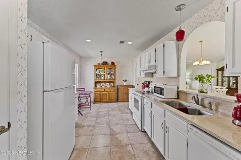 4410 Hunters Haven Lane E Jacksonville FL 32224