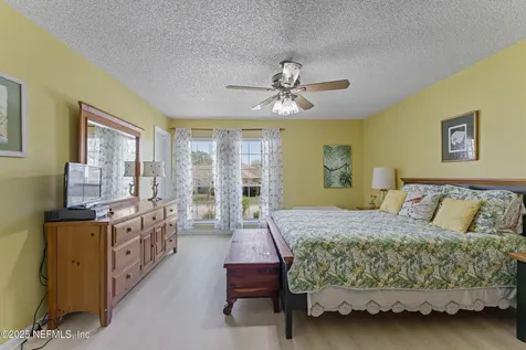 4410 Hunters Haven Lane E Jacksonville FL 32224