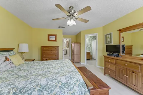 4410 Hunters Haven Lane E Jacksonville FL 32224
