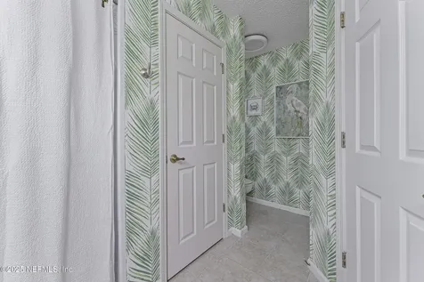 4410 Hunters Haven Lane E Jacksonville FL 32224