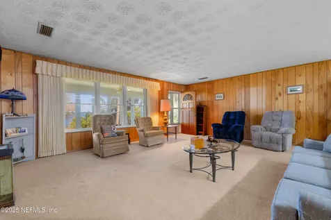 100 Lake Avenue Crescent City FL 32112