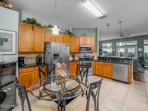 12048 Scarsdale Drive Jacksonville FL 32246