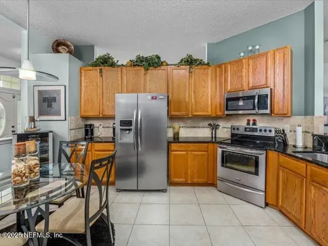 12048 Scarsdale Drive Jacksonville FL 32246