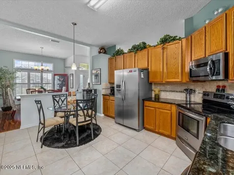 12048 Scarsdale Drive Jacksonville FL 32246