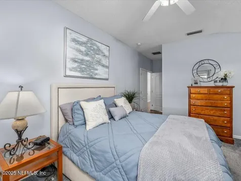 12048 Scarsdale Drive Jacksonville FL 32246