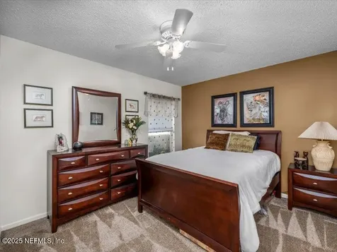 12048 Scarsdale Drive Jacksonville FL 32246