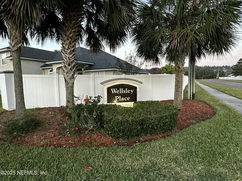 12048 Scarsdale Drive Jacksonville FL 32246