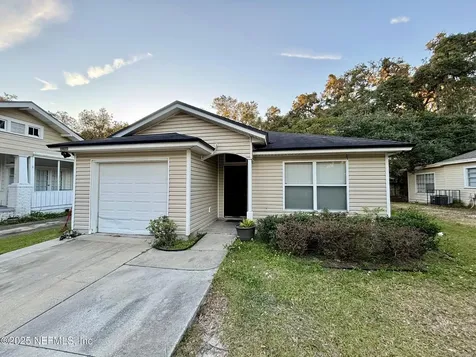 6416 Sapphire Drive Jacksonville FL 32208