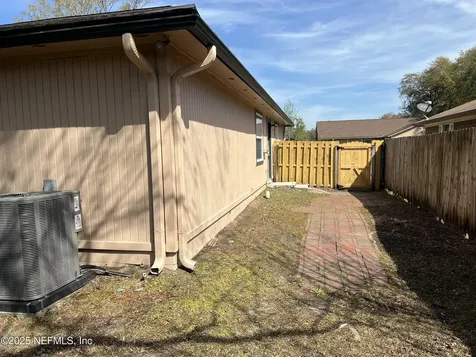 7342 Sweet Rose Lane Jacksonville FL 32244