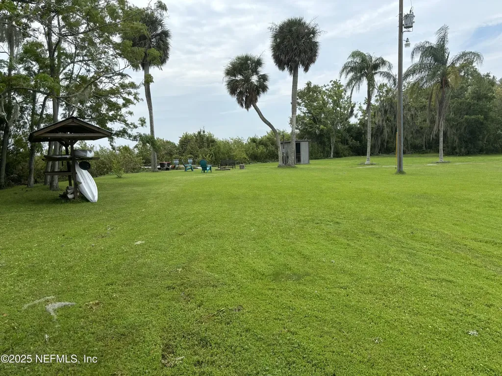 6001 Bird Island Drive Lady Lake FL 32159