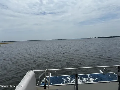 6001 Bird Island Drive Lady Lake FL 32159