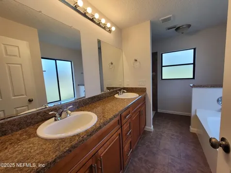 2070 Tanager Drive Orange Park FL 32073