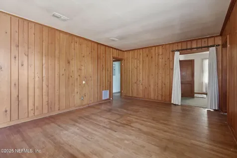 2743 Chelton Road Jacksonville FL 32216