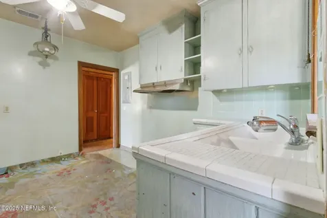 2743 Chelton Road Jacksonville FL 32216