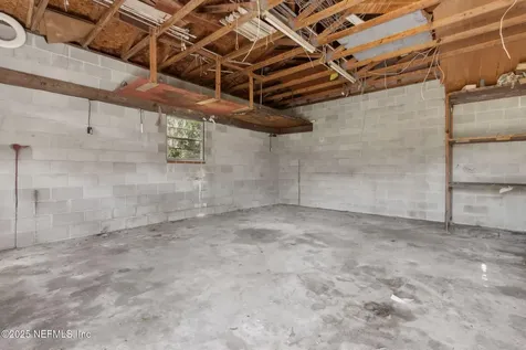 2743 Chelton Road Jacksonville FL 32216