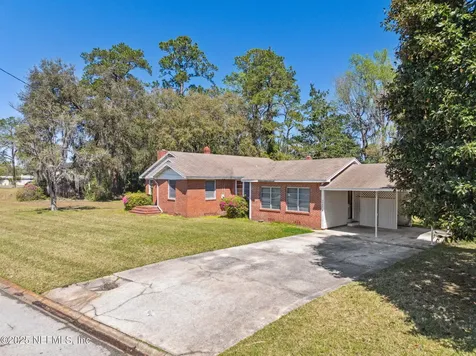 2743 Chelton Road Jacksonville FL 32216