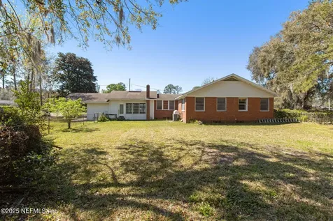 2743 Chelton Road Jacksonville FL 32216