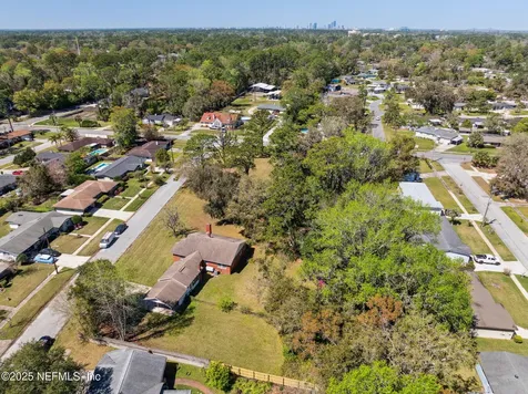 2743 Chelton Road Jacksonville FL 32216