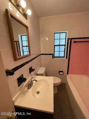 8929 Macarthur Court S Jacksonville FL 32216