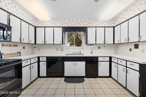 171 Bass Road Hawthorne FL 32640