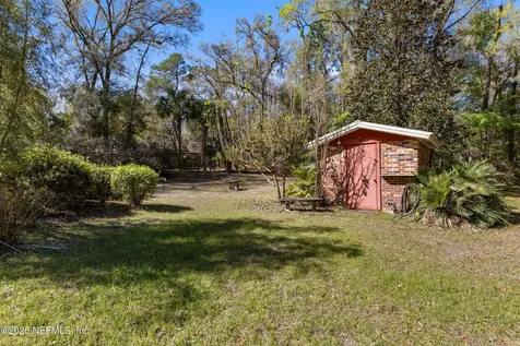 171 Bass Road Hawthorne FL 32640