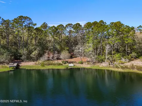 171 Bass Road Hawthorne FL 32640